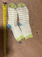 gestreifte Socken grün/weiss, Gr. 23-26
