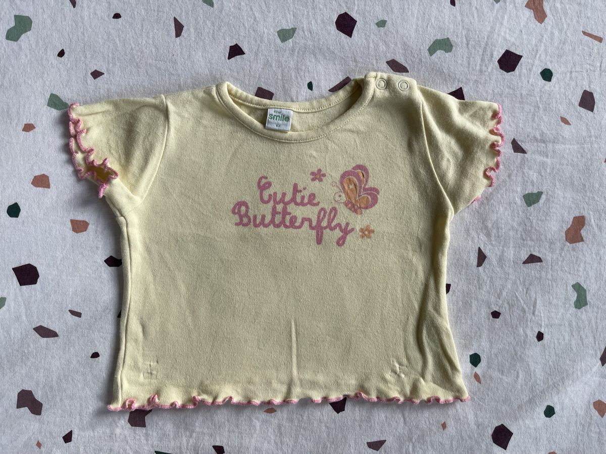 Camicie, Top & T-shirt: Baby T-Shirt Gr. 62 – Usato da Hirzel venduto da carta9