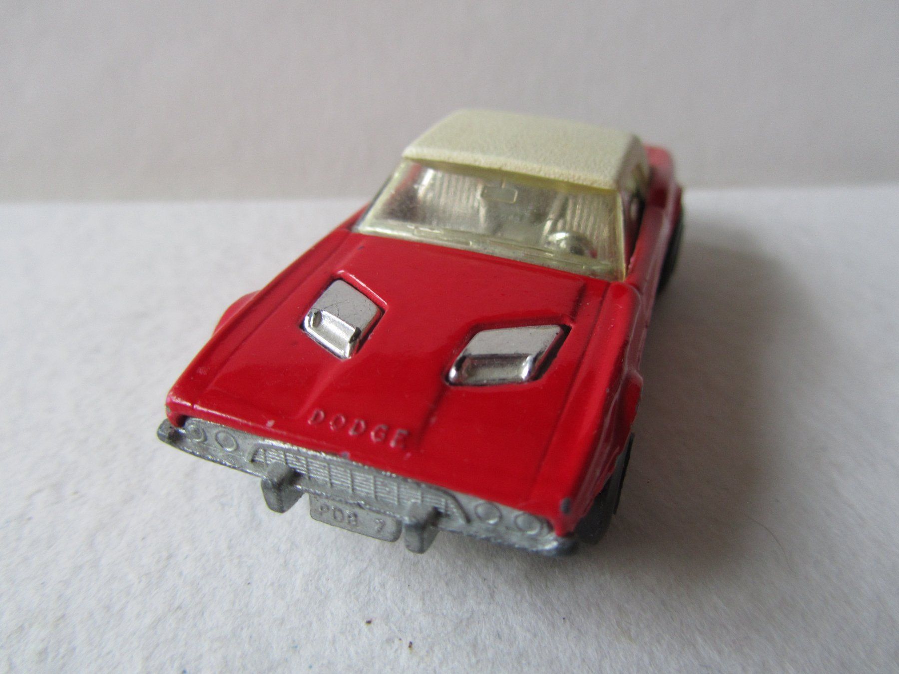 Matchbox Voitures modèles: Dodge Challenger, Matchbox Superfast, Nr. 1C – D'occasion à Weiningen ZH par dietsch57 1