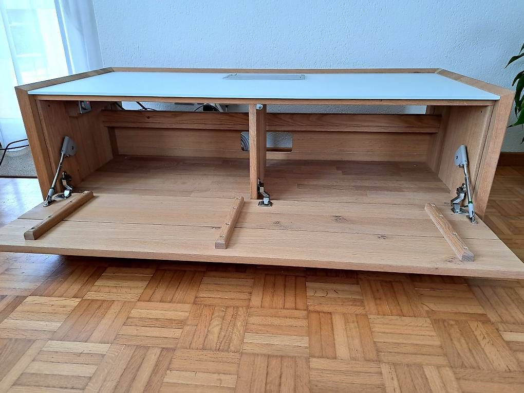 Regale: Wohnzimmermöbel Massivholz Eiche, 3-teilig  – Gebraucht aus Winterthur von erl_6kk7 4