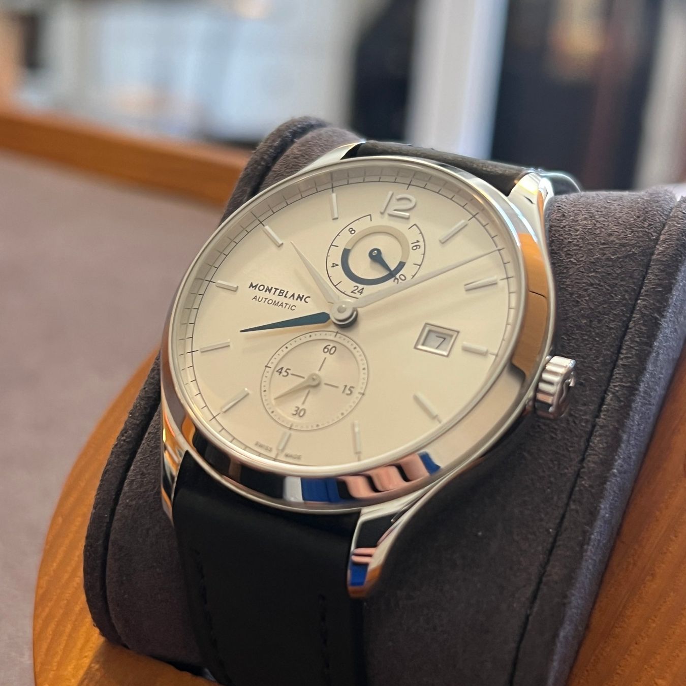 Montblanc Orologi: Montblanc Heritage Chronometry Dual Time 112540 – Usato da Carouge GE venduto da Watchaser 2
