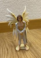 Schleich Figur Bayala Elfe mit weissen goldenen Flügeln