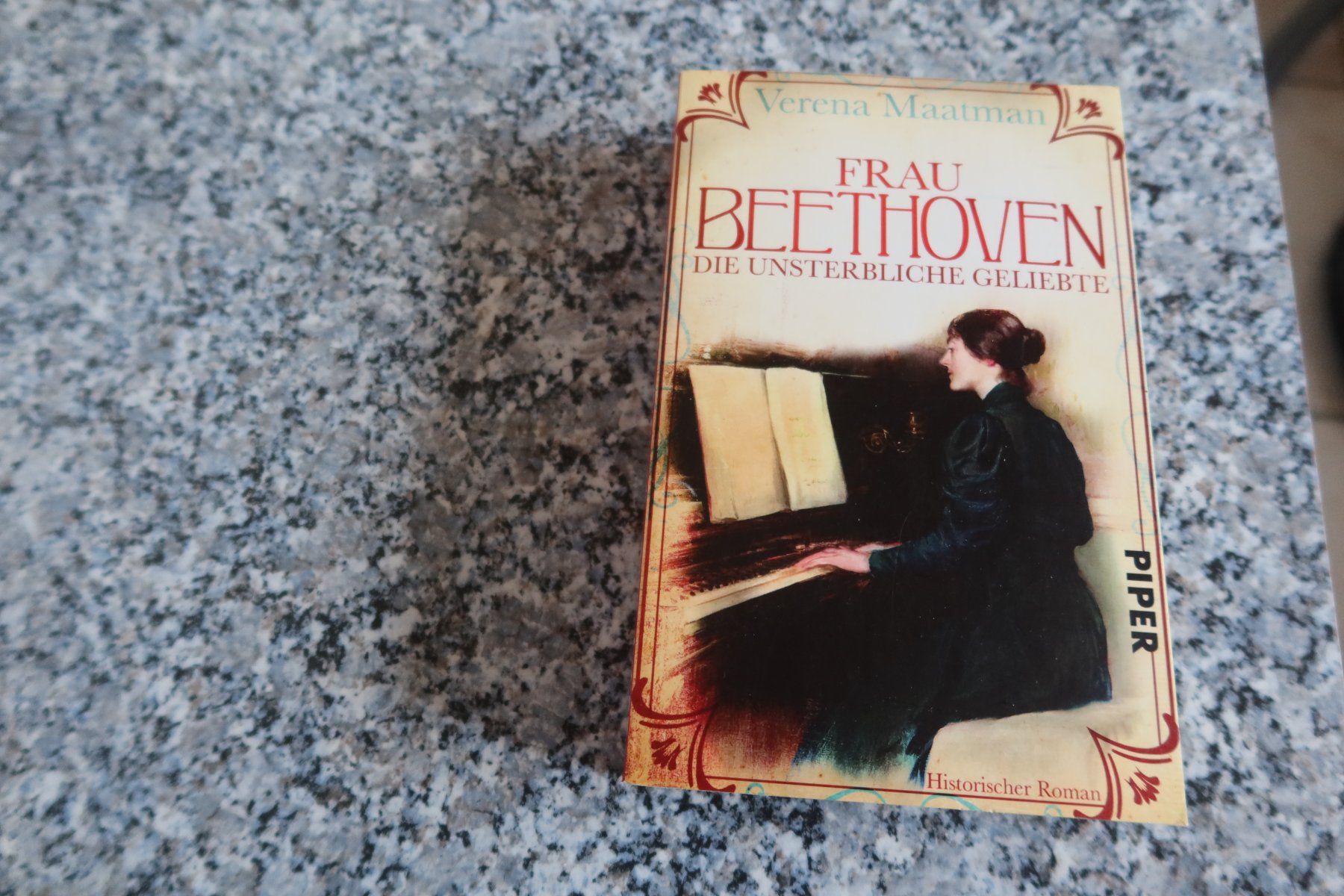 Statuette: Frau Beethoven – Usato da Täuffelen venduto da Cindybussy