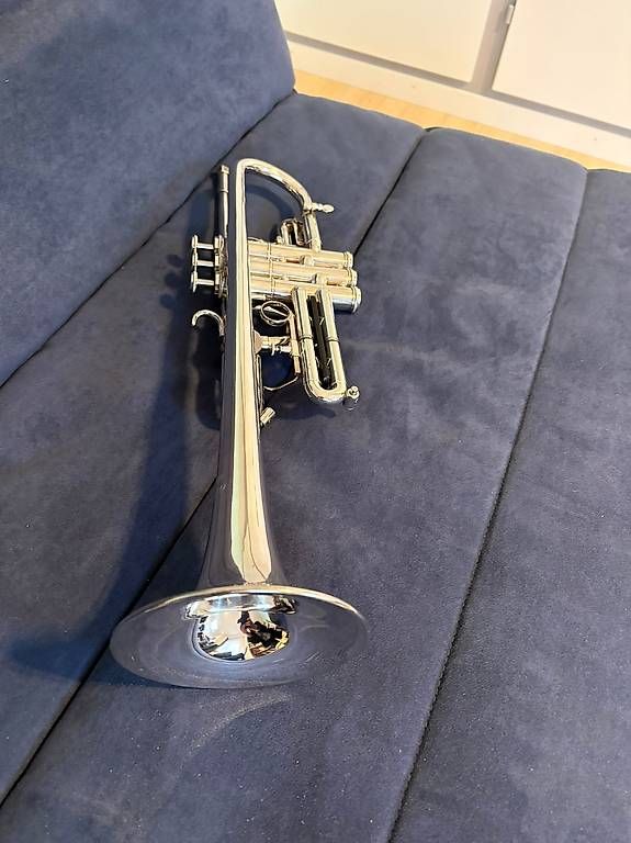 Strumenti musicali: C-Trompete Getzen Eterna (mit D-Trigger von Spada) – Usato da Zofingen venduto da Biker4800 4