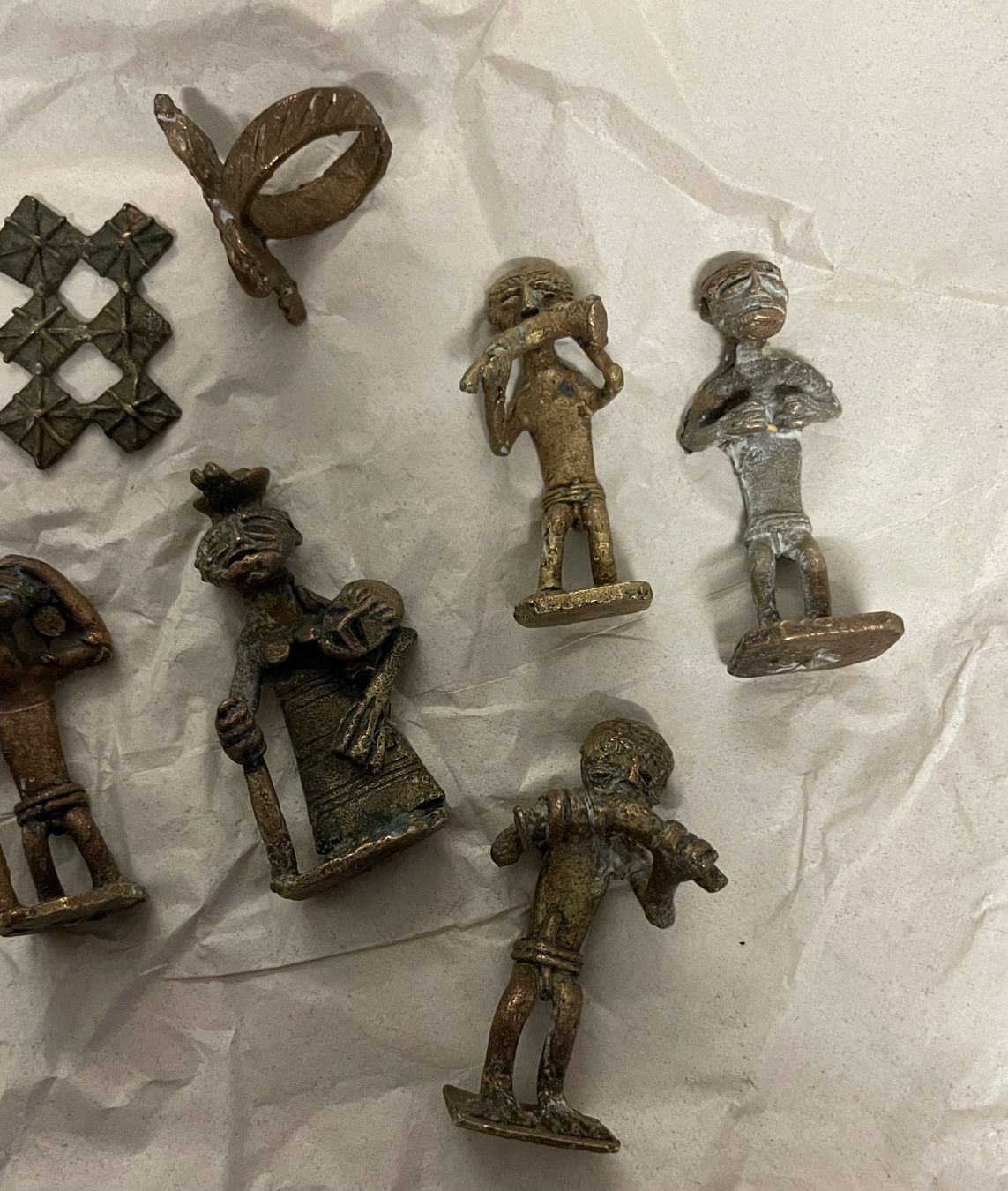Figuren: Kleine Figuren aus Messing – Gebraucht aus Schlieren von  3