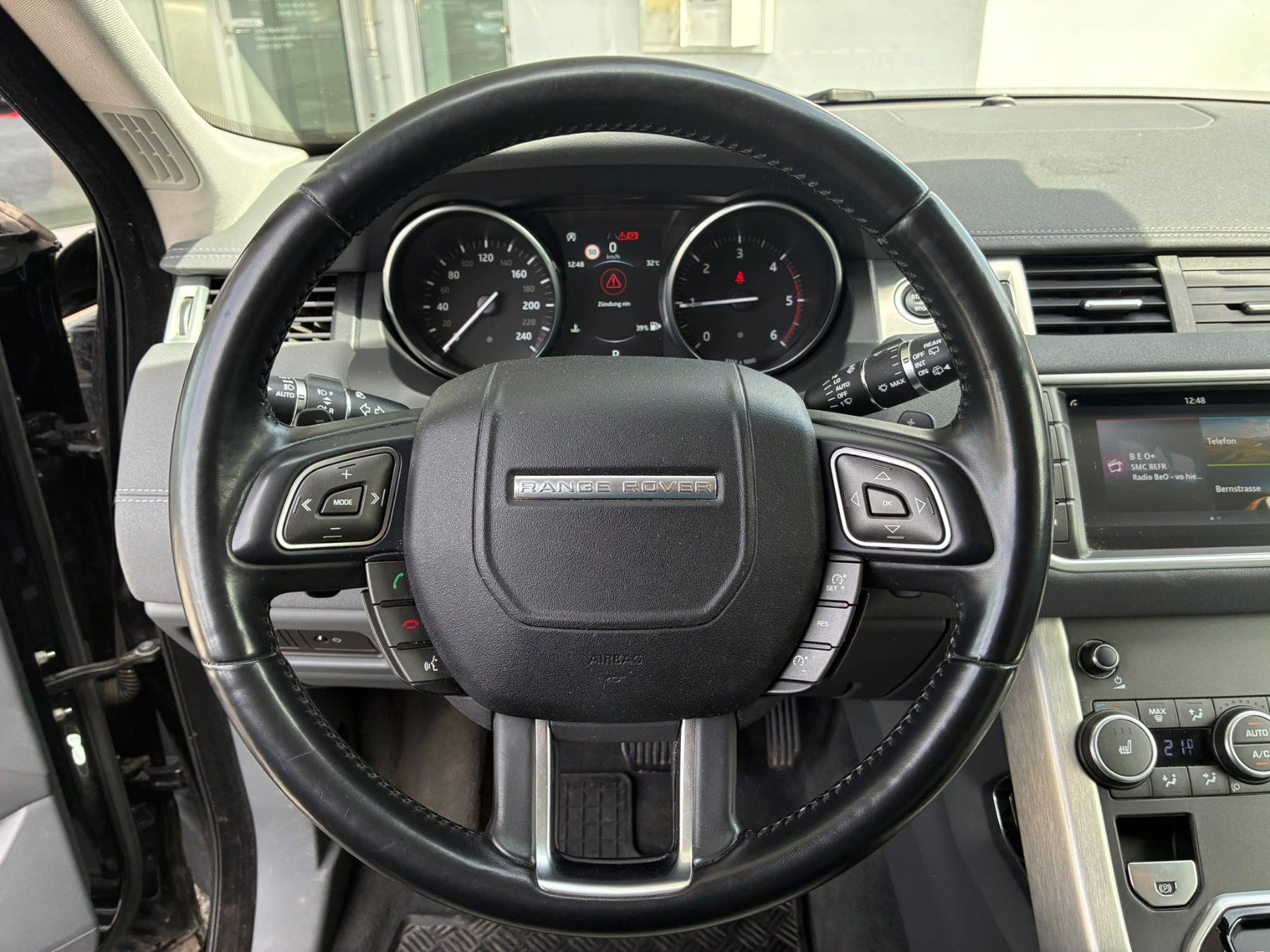 Land Rover Automobili: LAND ROVER RR Evoque TD4 – Usato da Steffisburg venduto da Volvo_Cars_Thun 5