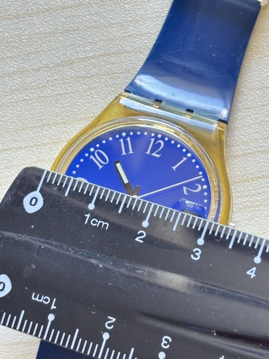 Swatch Uhren: Swatch Uhr blau gold transparent Datum  – Gebraucht aus Grenchen von chththl 2