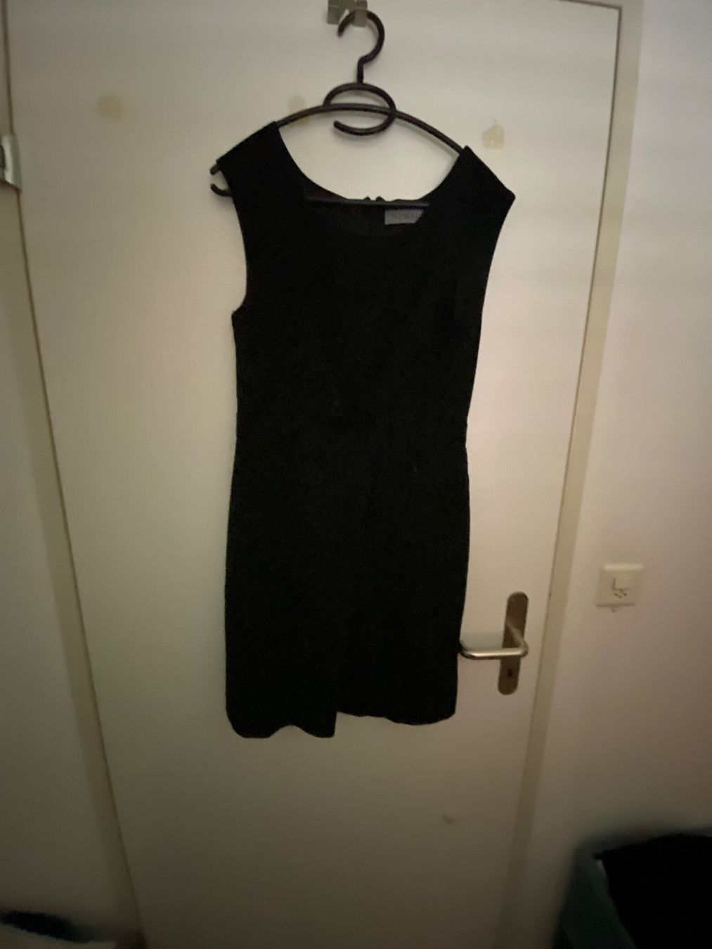 Vestiti: SOAKED Damenkleid Grösse 38 – Usato da Allenwinden venduto da Obalu 1