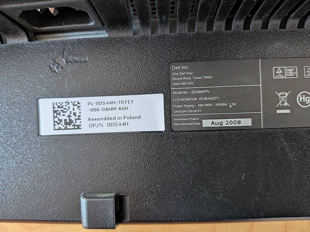 Ecrans: Monitor Dell E228WFP – D'occasion à Zürich par Hungi04 1