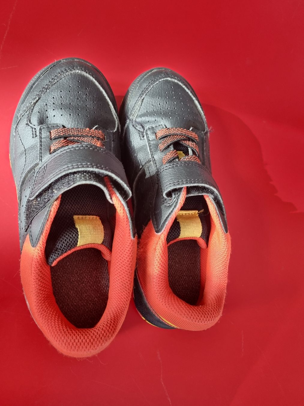 Decathlon Chaussures garçon: turnschuhe – D'occasion à Basel par Waranwaran