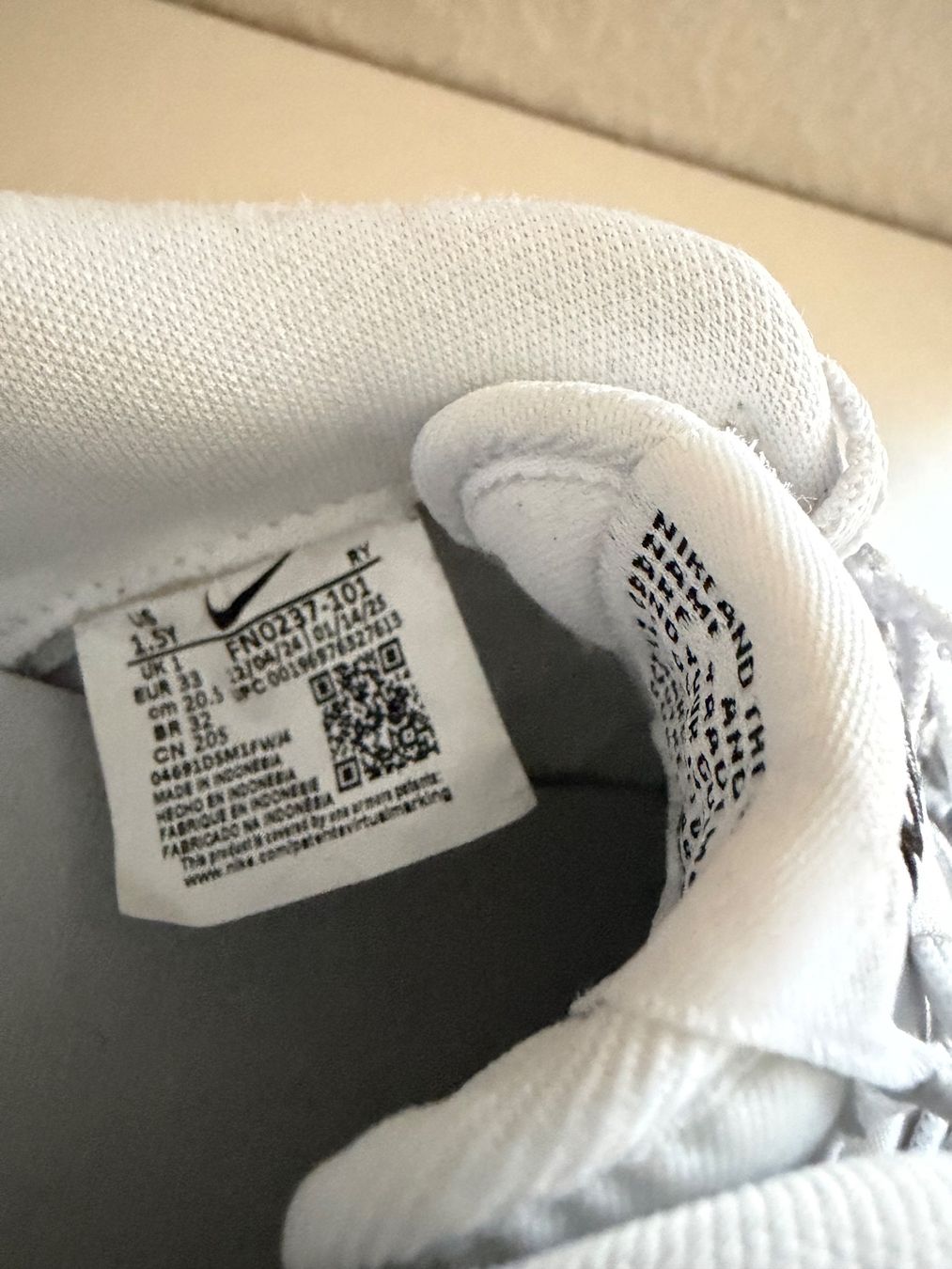 Nike Scarpe per ragazzi: Nike Force 1 Turnschuhe Gr. 33 – Usato da Muttenz venduto da nataschasia 3