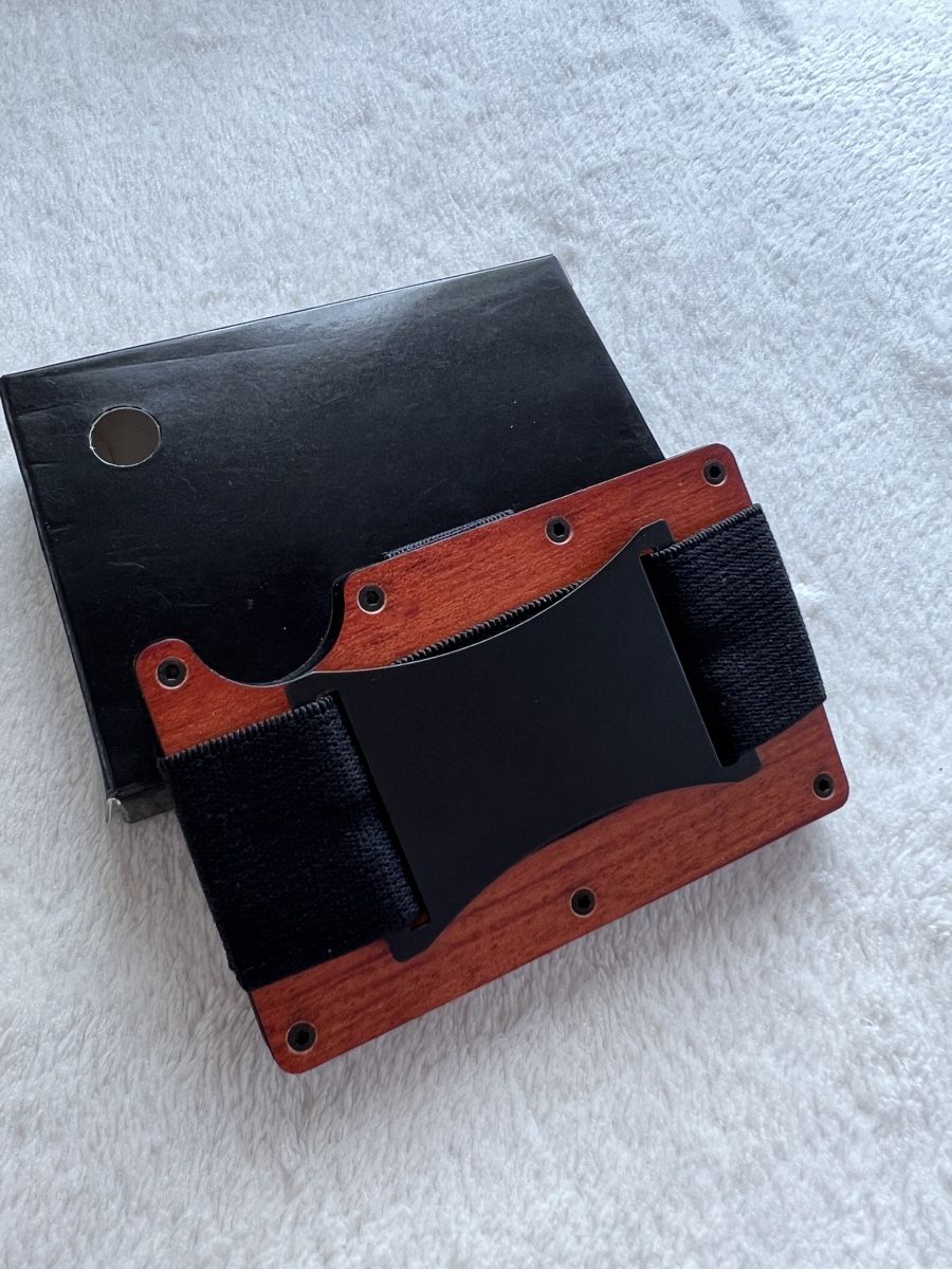 Brieftaschen: NEU! Slim Wallet / Kartenetui / Brieftasche – Neu und originalverpackt aus Menzingen von nas_6ncr