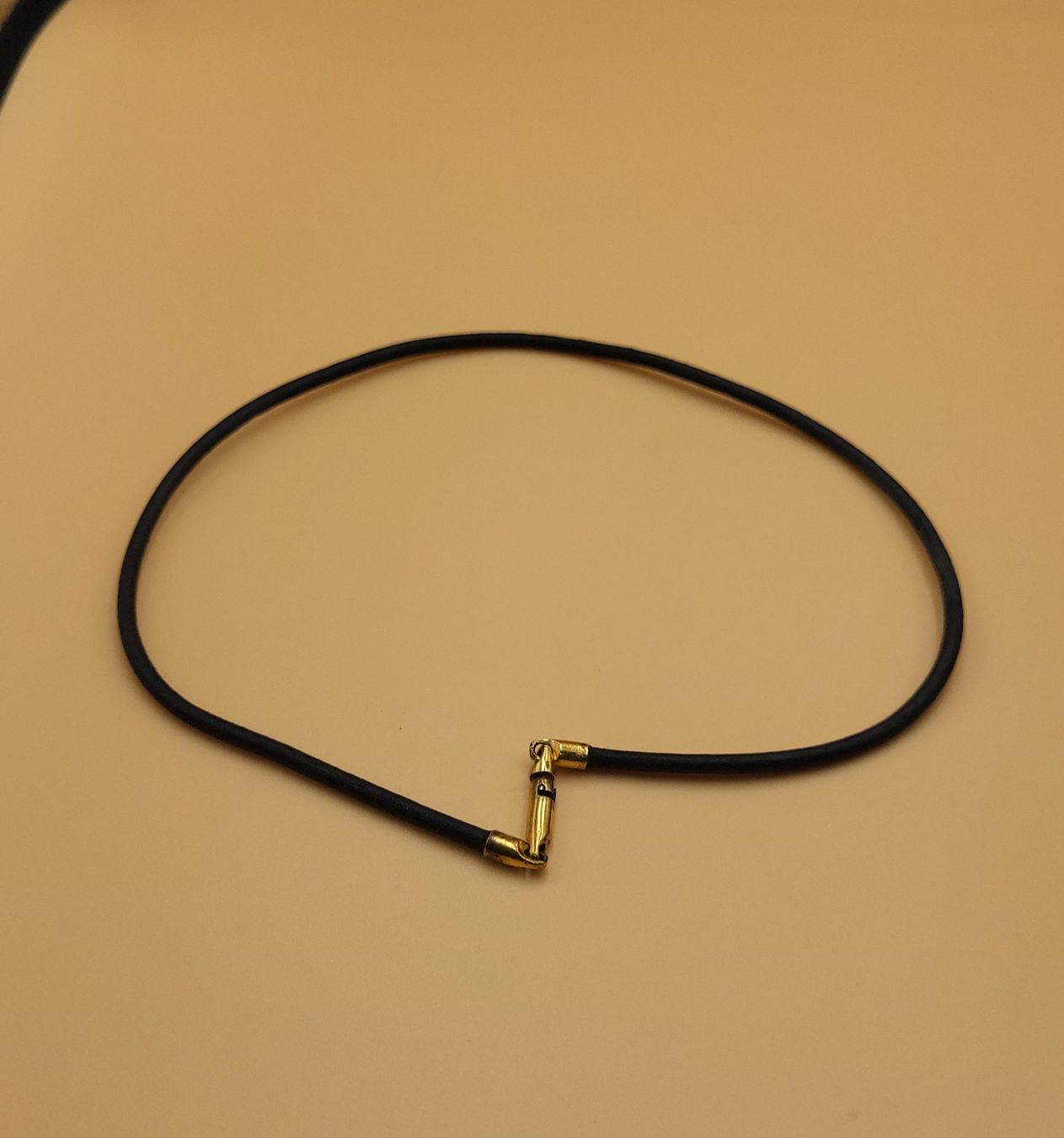 Ketten: 3 Schwarze Collier mit Silber verschluss – Gebraucht aus Wald ZH von SwissPawnshop 5