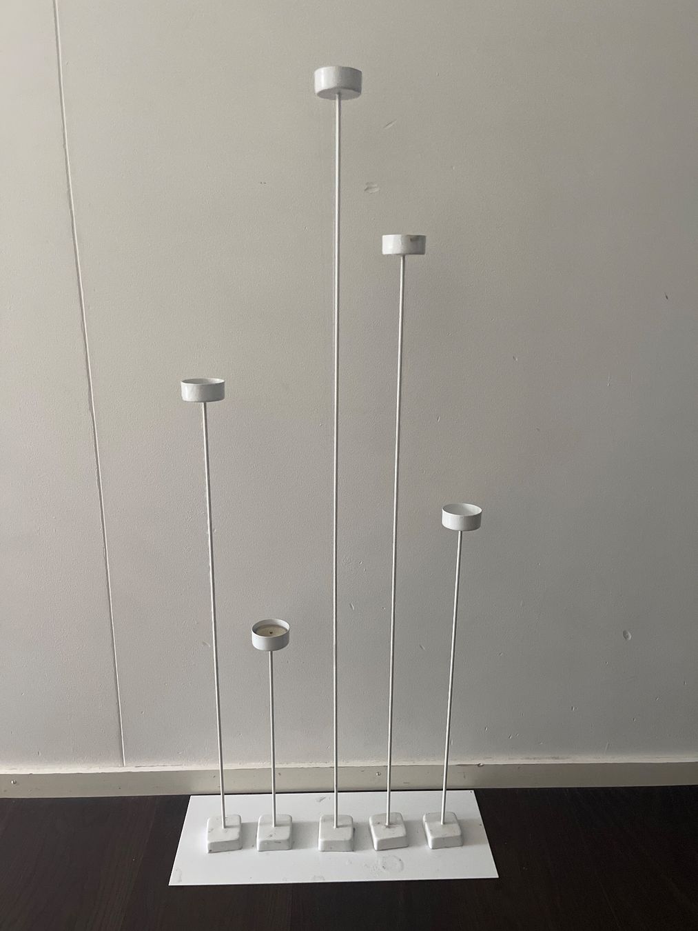 Portacandele: Magnetic floor candle holder – Nuovo e nell'imballaggio originale da Küsnacht ZH venduto da sho_xx7r