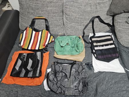 Lots de sacs à main de marques diverses 