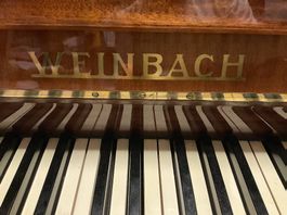 Piano droit Weinbach laqué 