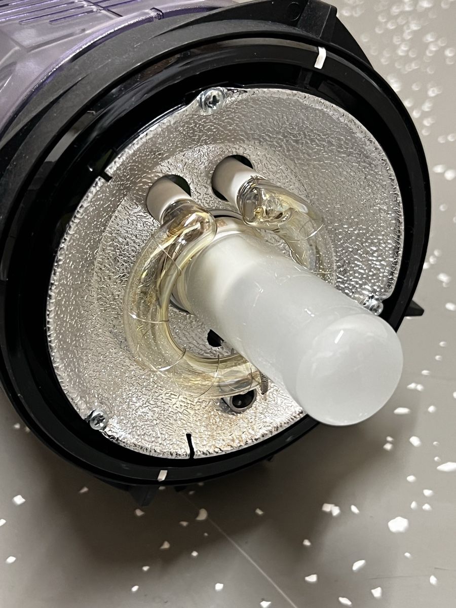 Elinchrom Flash: Elinchrom Style RX 600 Blitzgerät – Usato da Winterthur venduto da gue_yf9d 3