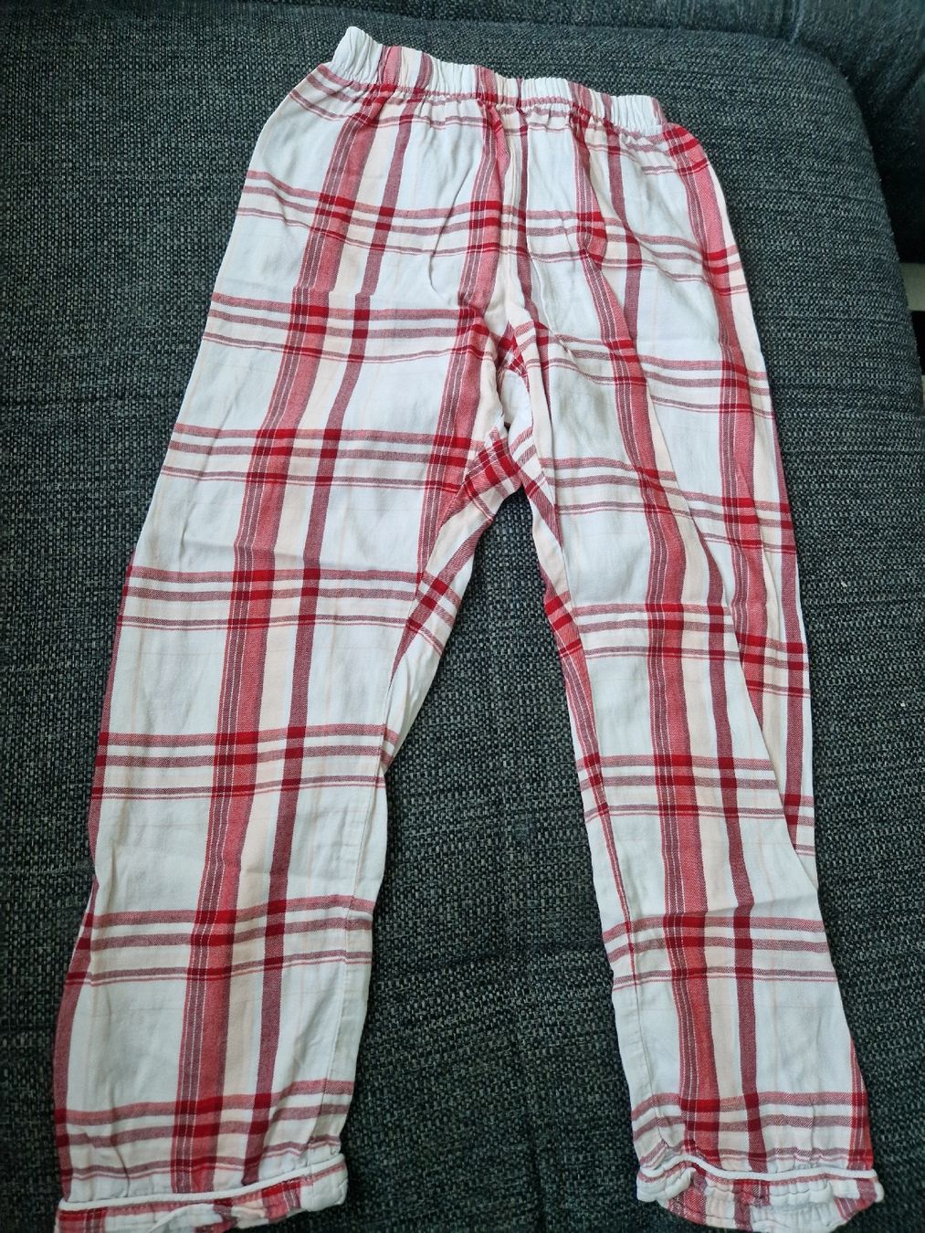 H&M Pyjamas: H&M Pyjama Gr 122-128 – D'occasion à Zollikerberg par nmonika 3