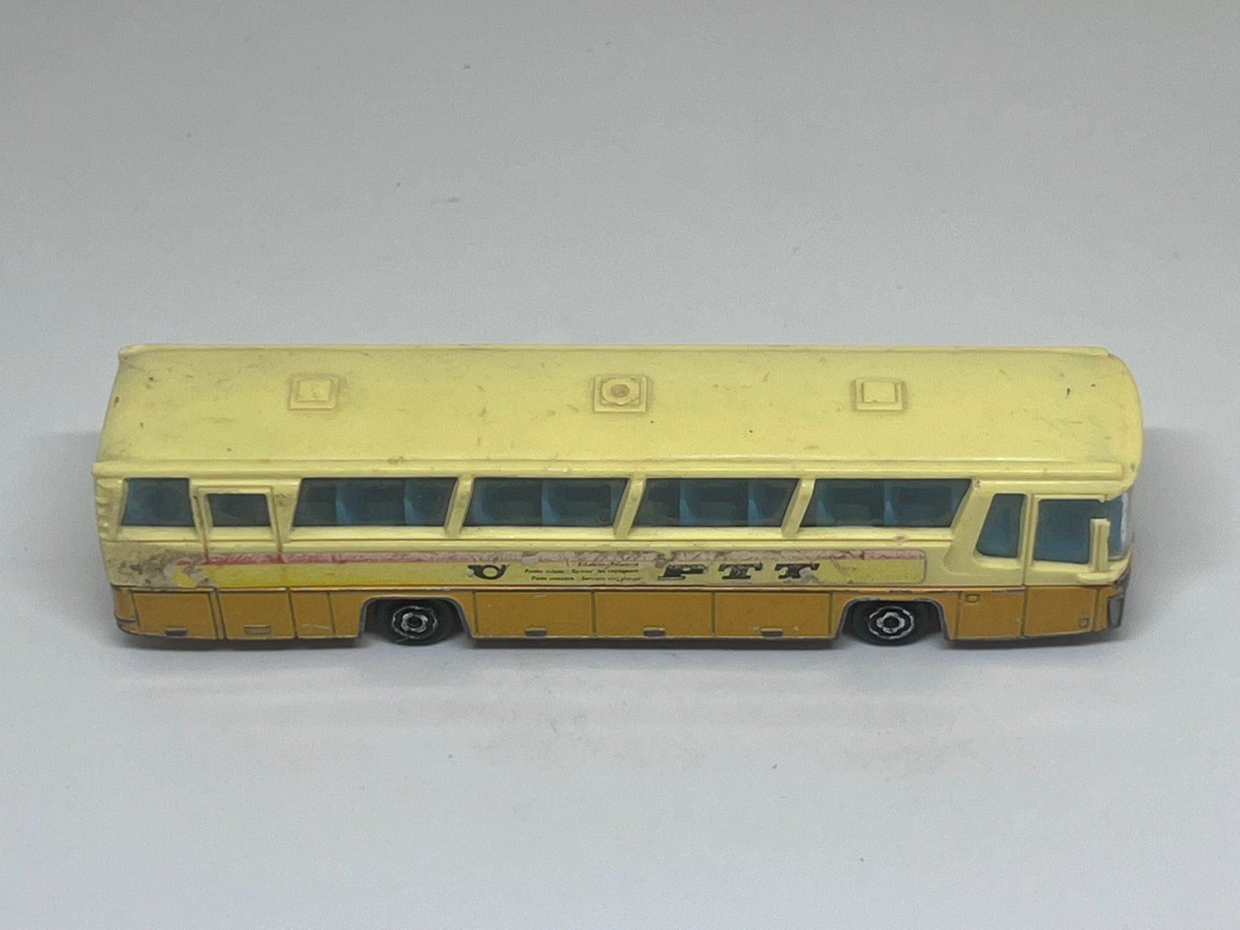 Majorette Modellini d'auto: Majorette Postauto – Usato da Wildegg venduto da LaaBoutique 1