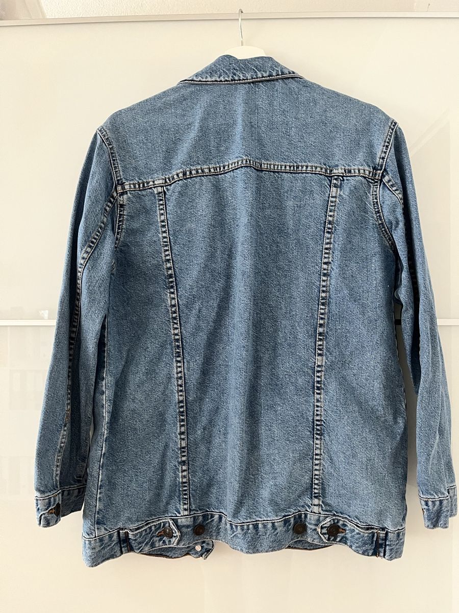 Pull&Bear Giacche: Pull&Bear Jeansjacke Gr. M, hellblau – Usato da Thun venduto da Jolo1406 1