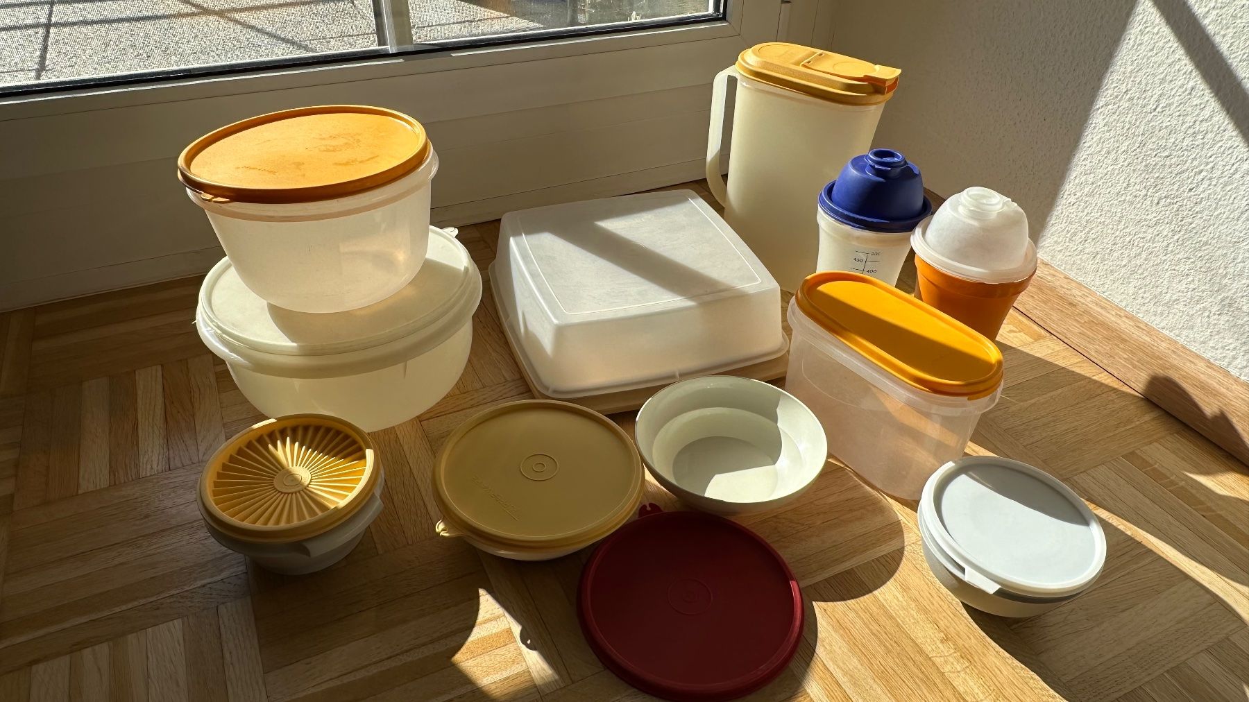 Tupperware Contenitori & Simili: Tupperware Set, Krug, Schüsseln etc – Usato da Schönenbuch venduto da marisli80