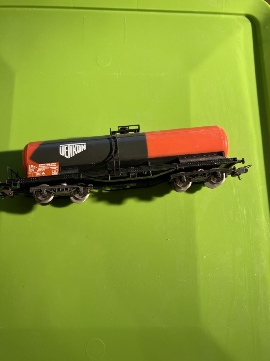 Lima Modellini di ferrovie: Lima Tankwagen uetikon cst – Usato da Spreitenbach venduto da Strolch 1