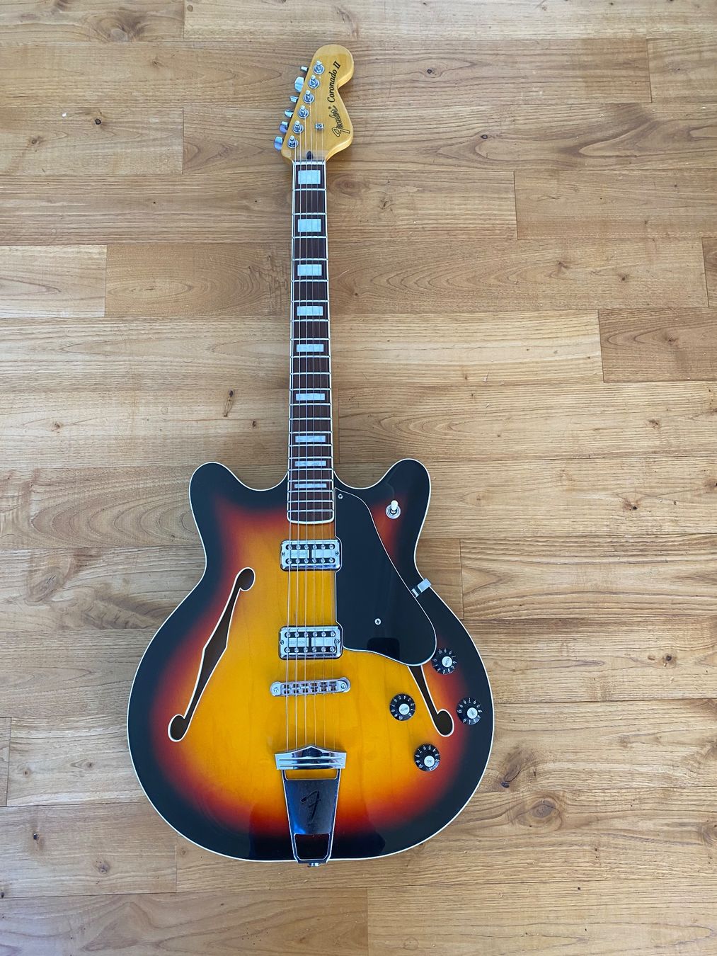 Fender Musikinstrumente: Fender Coronado II – Gebraucht aus Binningen von Surftiger62