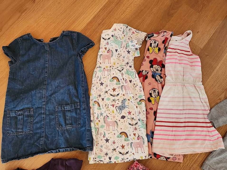 Lotti & Set di vestiti: Kleiderpaket 110/116 – Usato da Winterthur venduto da kyubi 1