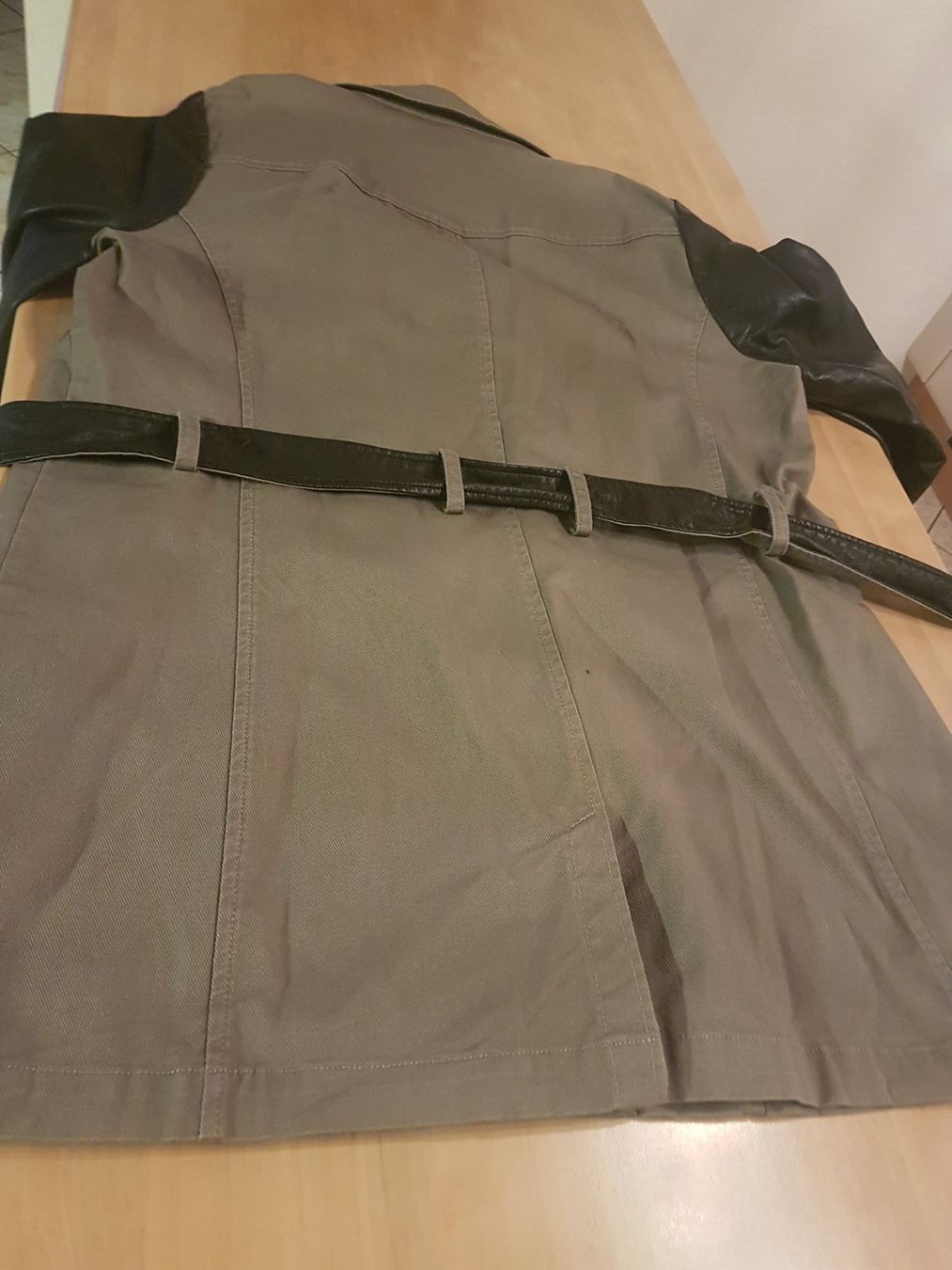 Jacken: Veste taille 44 marque Miss Captain 97% coton – Gebraucht aus Villiers von san_jn5w 7