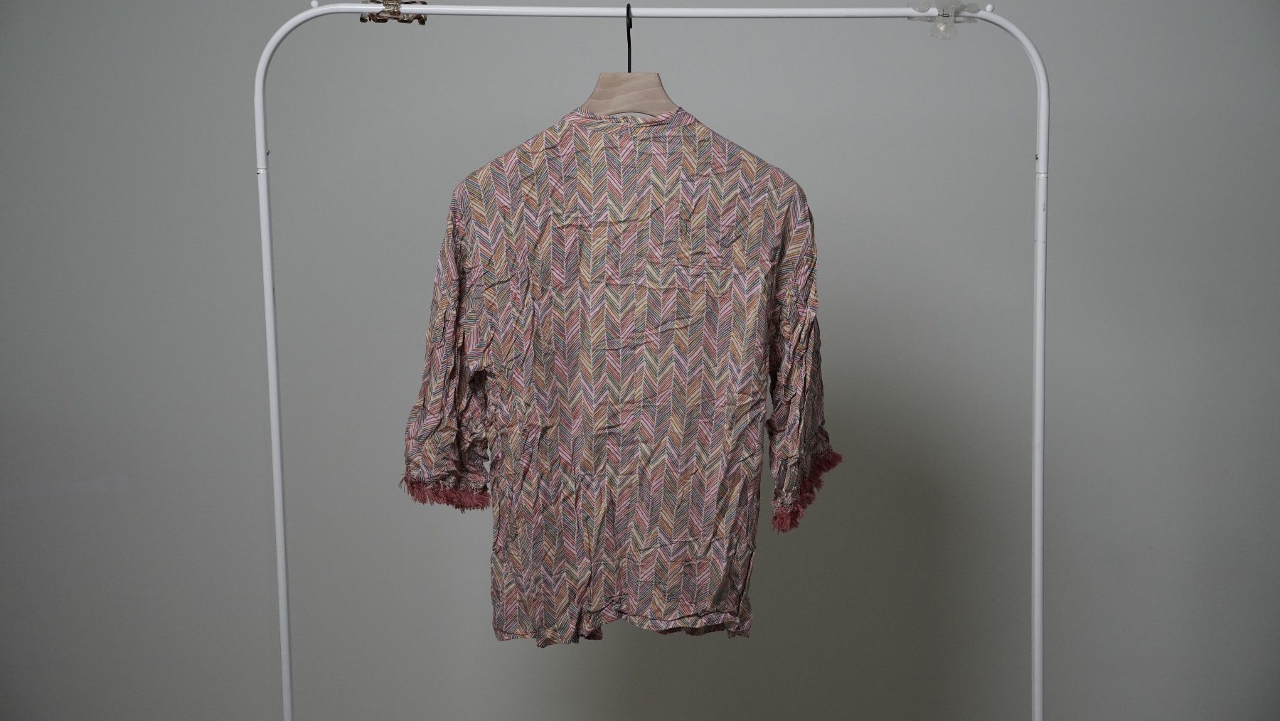 Intimissimi Negligees & Pigiami: Intimissimi Morgenmantel Boho chic Damen – Nuovo (secondo la descrizione) da Zürich venduto da julia_vina 1