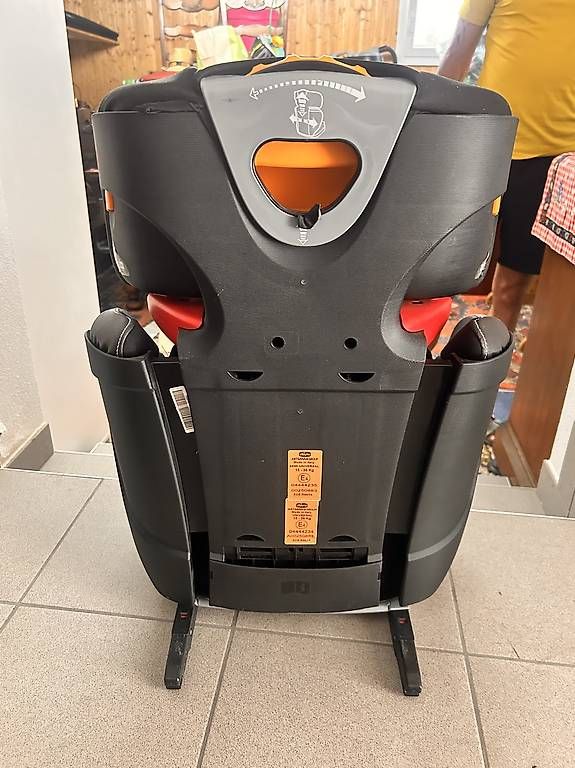 Auto-Kindersitze: seggiolino chicco – Gebraucht aus Bioggio von vir_5b6b 1