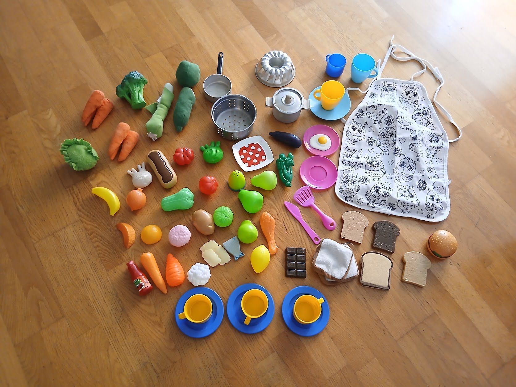 Spielzeuge: Spiel Früchte & Gemüse – Gebraucht aus Dübendorf von Fip05