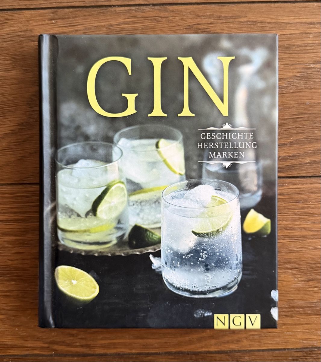 Bücher: Gin - Geschichte, Herstellung, Marken – Neu (gemäss Beschreibung) aus Moosseedorf von smushpuff
