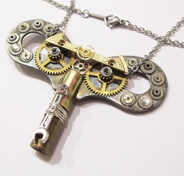 Sonstiger Schmuck: Unikat, Steampunk Schmuck Uhrenschlüssel – Neu (gemäss Beschreibung) aus Schwanden GL von UHRKNALL 3