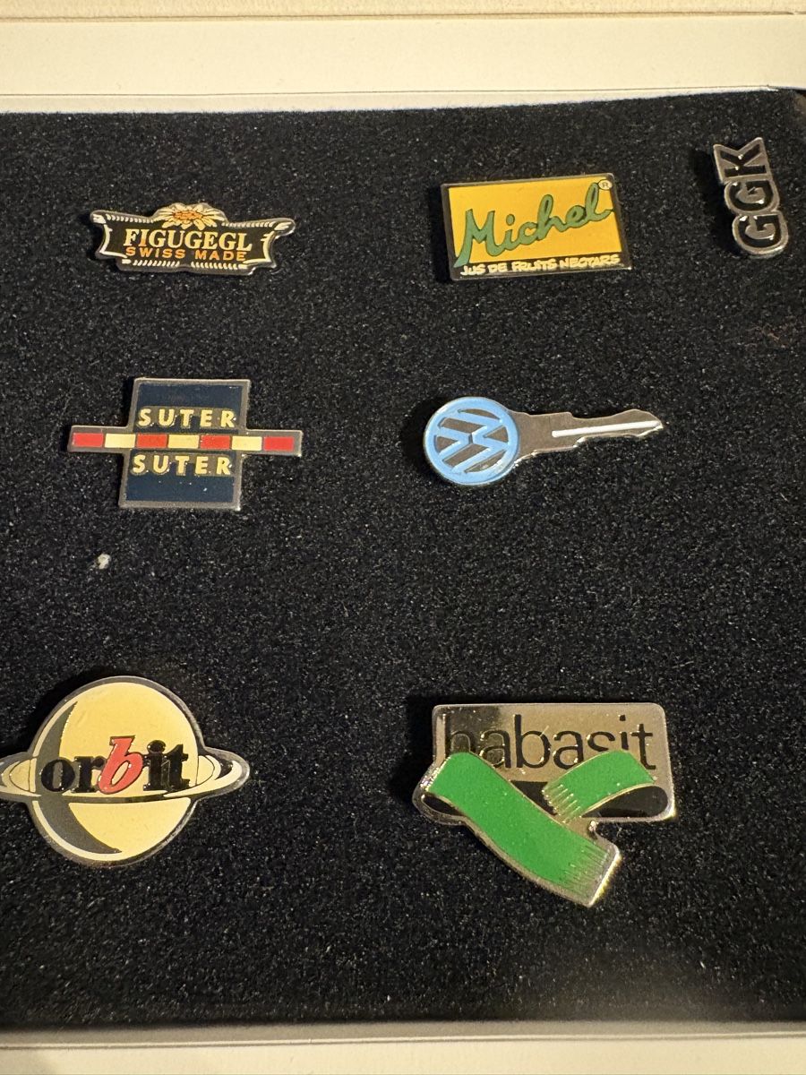 Plaquettes & Badges: PIN Kollection Vintage 1991 – Neuf (Voir description) à Obermumpf par davetattoo 2
