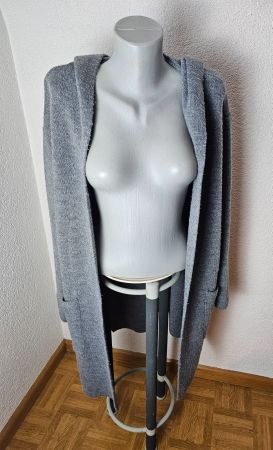 langer Strick Mantel grau Kapuze ca. S mit Wolle + Alpaka