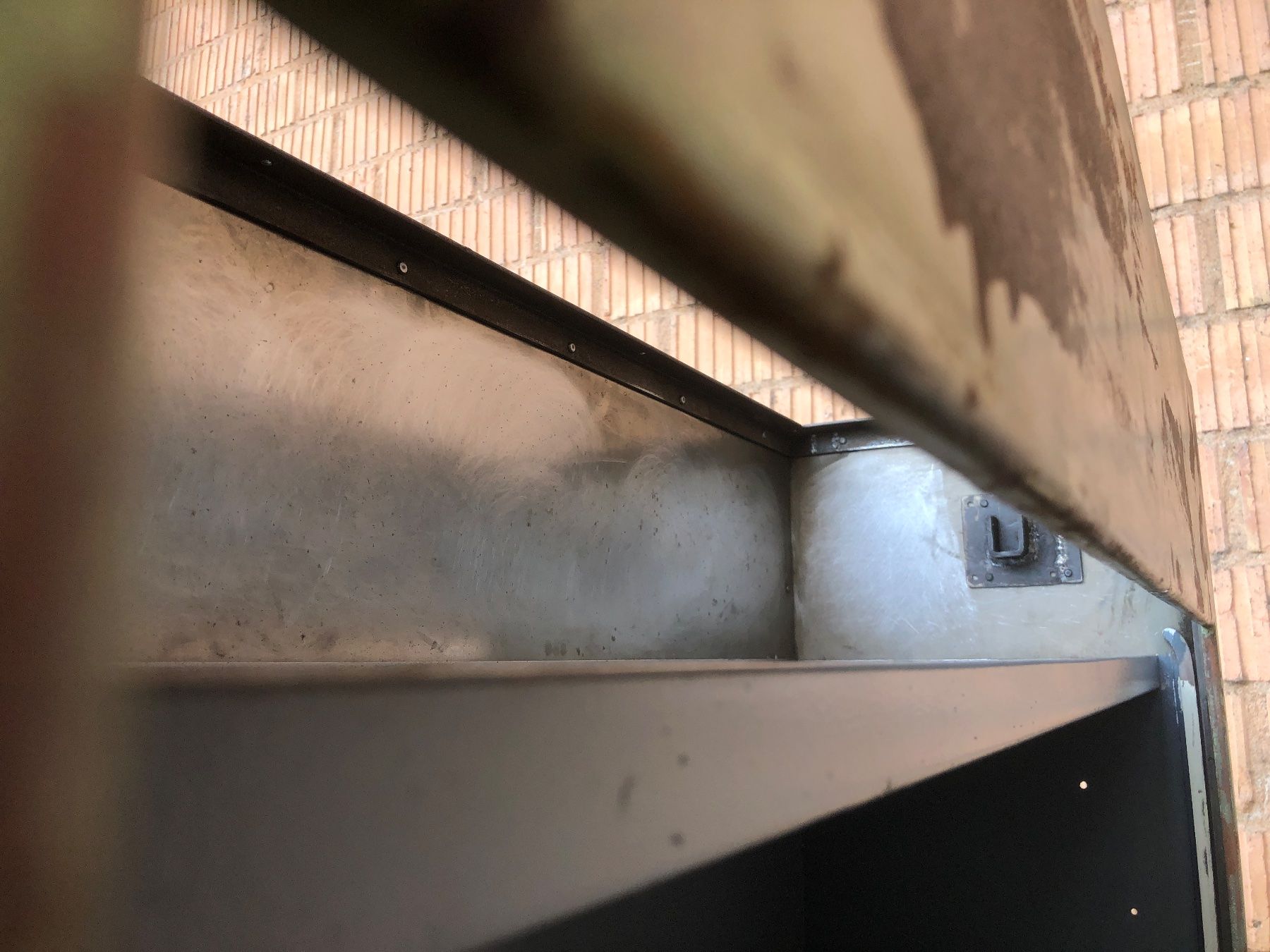 Regale: Schrank Regal Industrial Design Fall Out – Gebraucht aus Laufenburg von industrial-silence 8