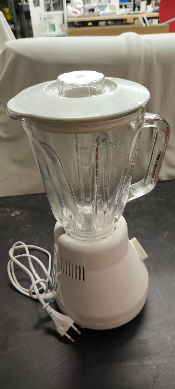 Rotel Küchengeräte: Rotel Standmixer mit Glas – Gebraucht aus st.gallen von Strubili 2