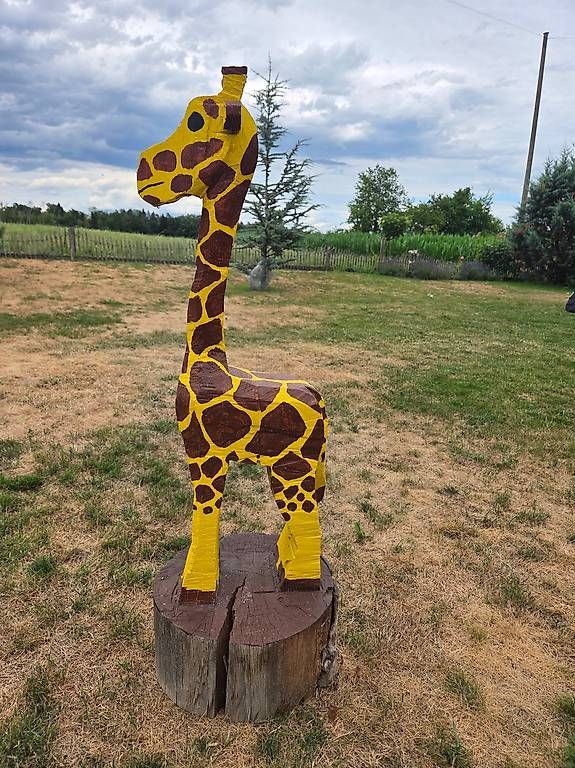 Statuette: Geschnitze Holzgiraffe – Usato da Dinhard venduto da Xspark