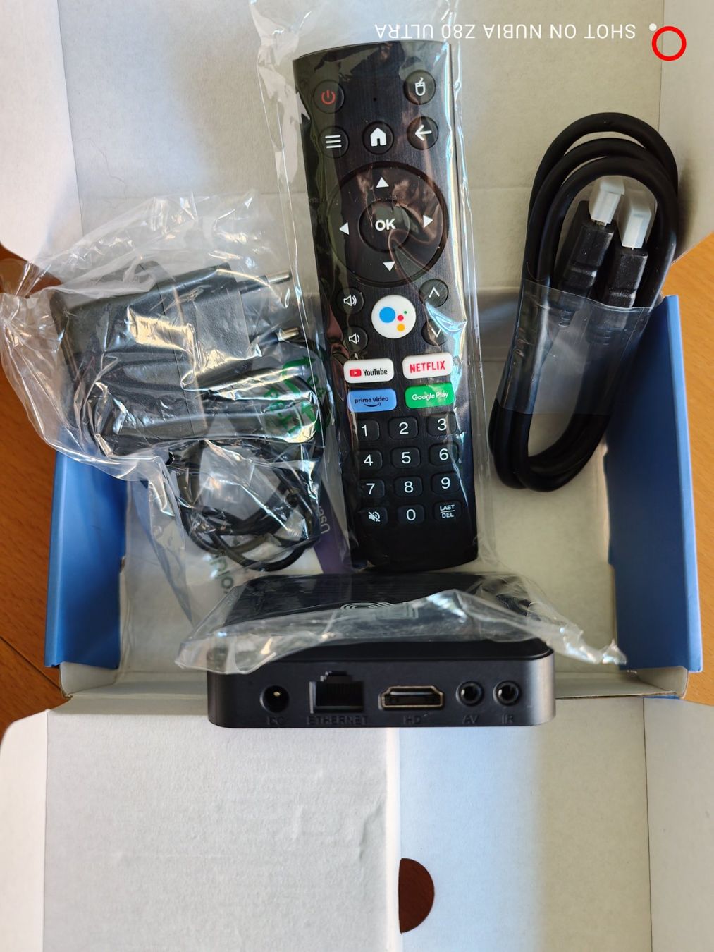 Lettore multimediale & Streamer: R3 STREAMING TV BOX ANDROID, NEU UNGEÖFFNET , ANDROID 14 , – Nuovo e nell'imballaggio originale da Biel-Bienne venduto da cioleo 2