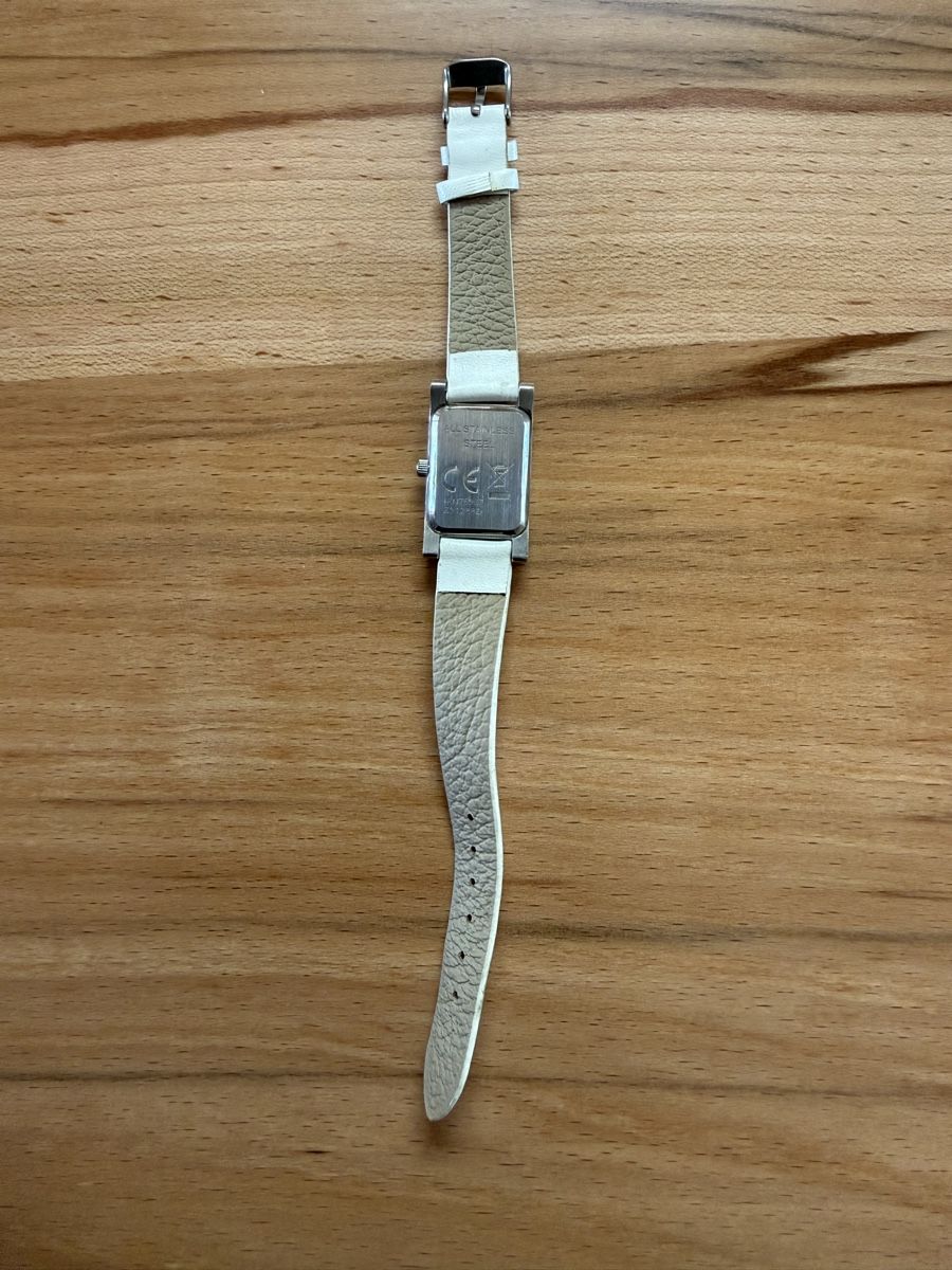 Montres: Armbanduhr – D'occasion à Grenchen par Bastet007 1