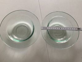 2 grosse, tiefe Glas-Teller, Hergiswil?