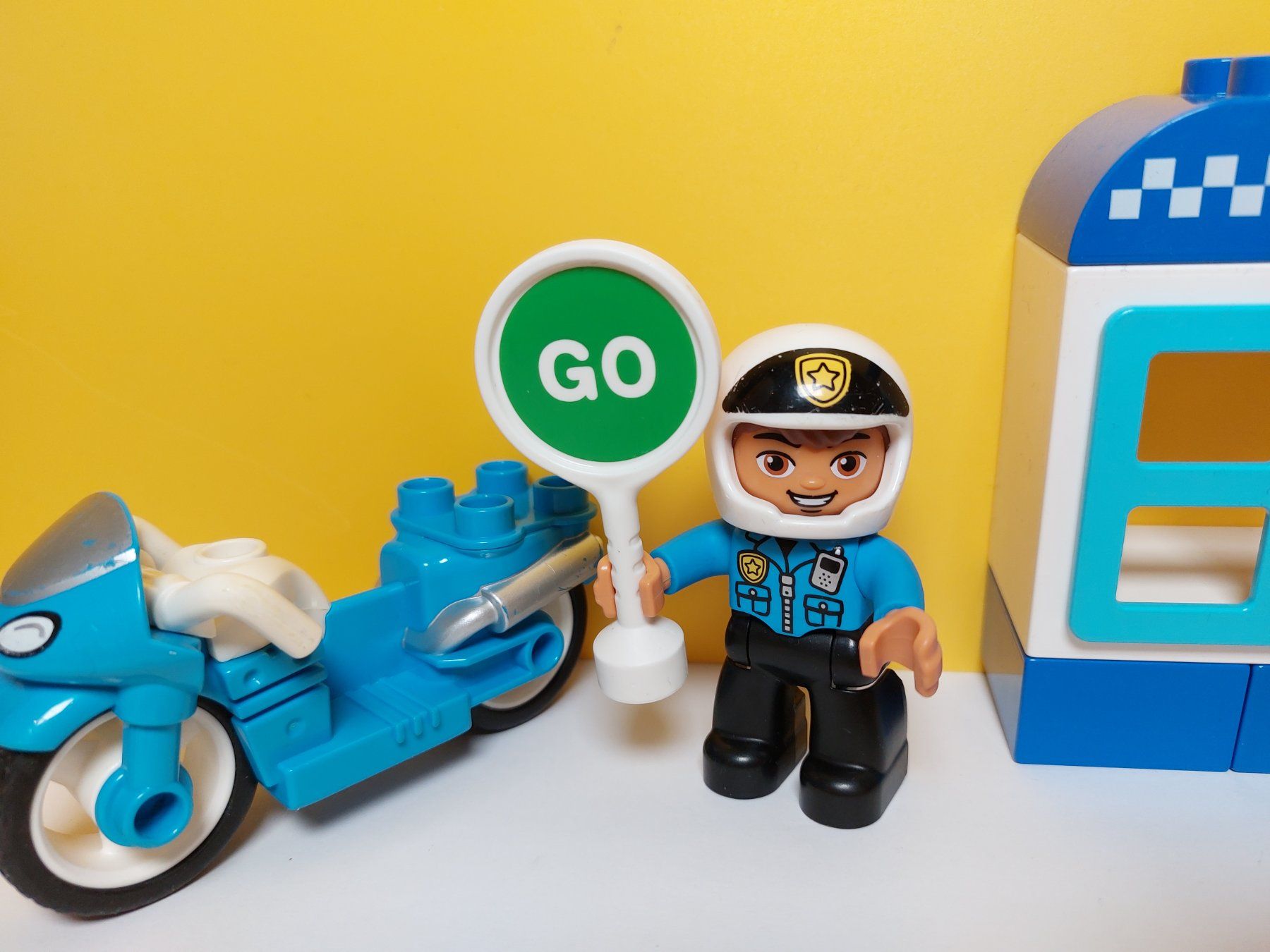 Lego Baukästen: LEGO DUPLO 10900 Polizeimotorrad - Komplett – Gebraucht aus St.Gallen von TinasBauundSpiel 2