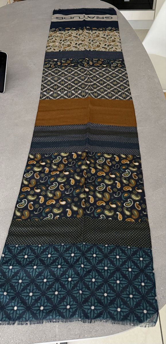 Foulards, Tücher & Schals: Scarf multicolor patchwork pattern "GRATITUDE" new – Neu (gemäss Beschreibung) aus Bulle von nik_9lt2 1