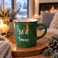 Keramiktasse grün mit Let it Snow
