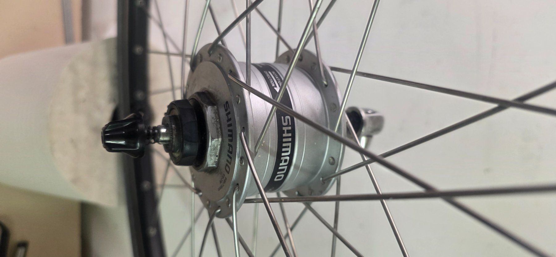 Shimano Pezzi di ricambio: Shimano Vorderrad  Nabendynamo 28 – Usato da Buchs SG venduto da MATGEOMAR 2
