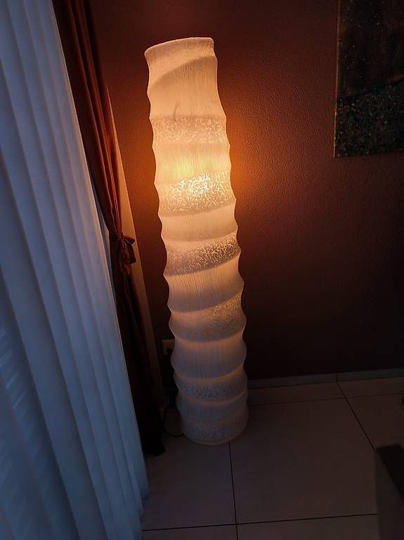 Lampen: Stehlampe zu verkaufen – Gebraucht aus Männedorf von nilla01 1