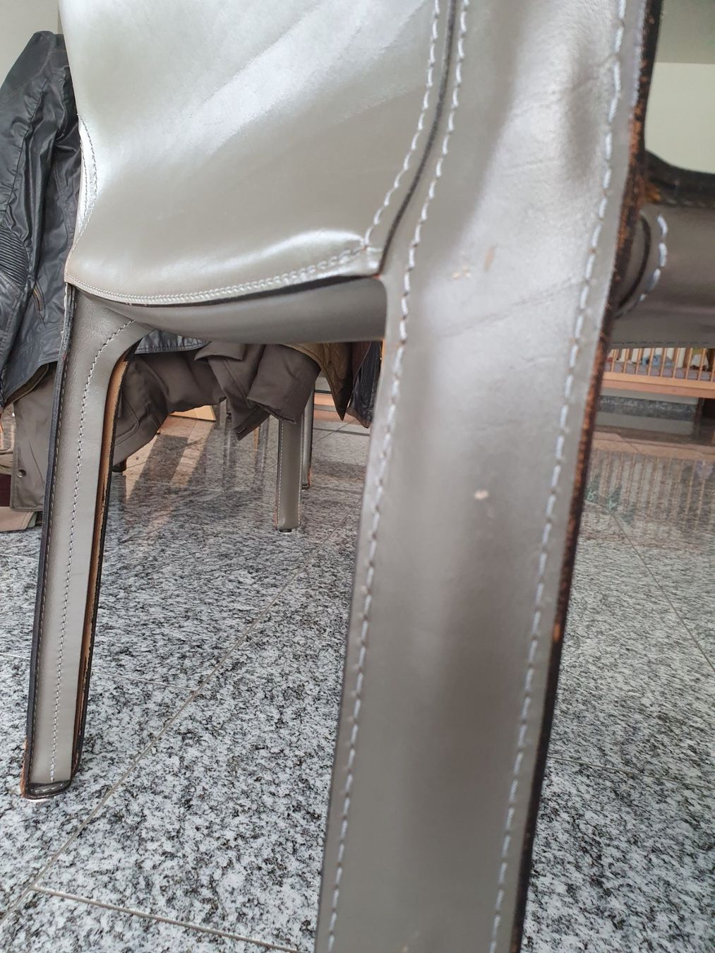 Cassina Sedie: Cassina Lederstuhl – Usato da Rheineck venduto da JanineR04 4