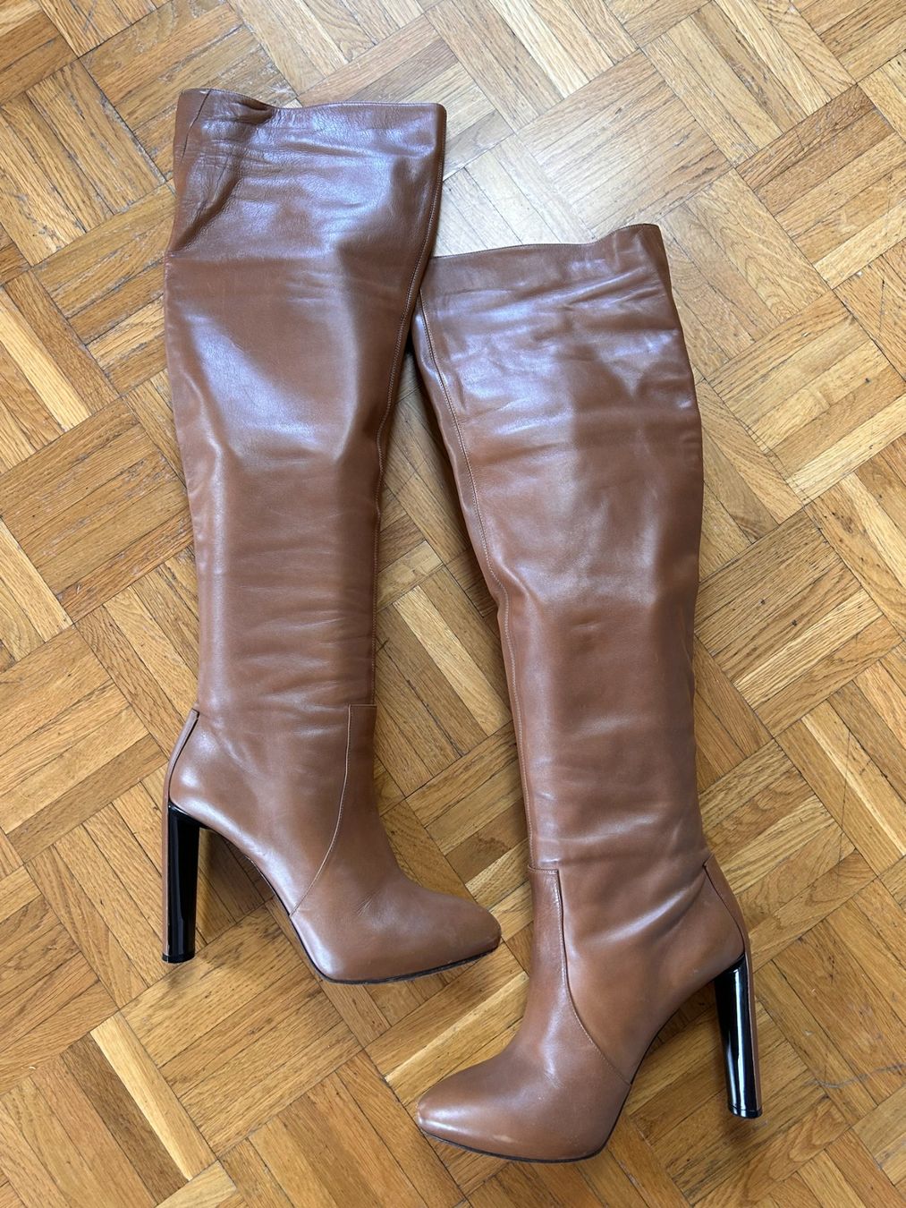 Celine Scarpe da donna: Bottes cuissardes CÉLINE cuir camel – Usato da Geneve venduto da Salomevergne 2