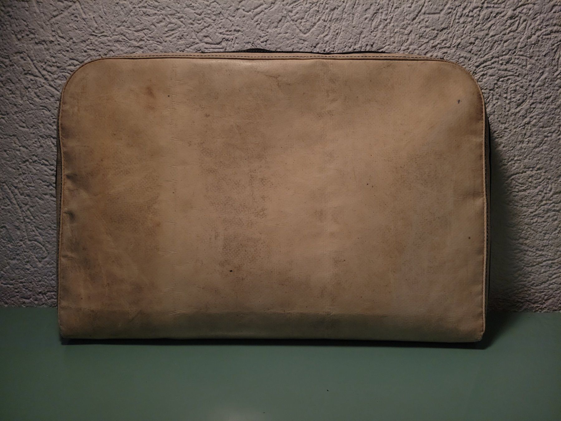 Freitag Covers & Borse: FREITAG Playcrew First Run Laptop-Hülle – Usato da Zürich venduto da RepairandCare 1